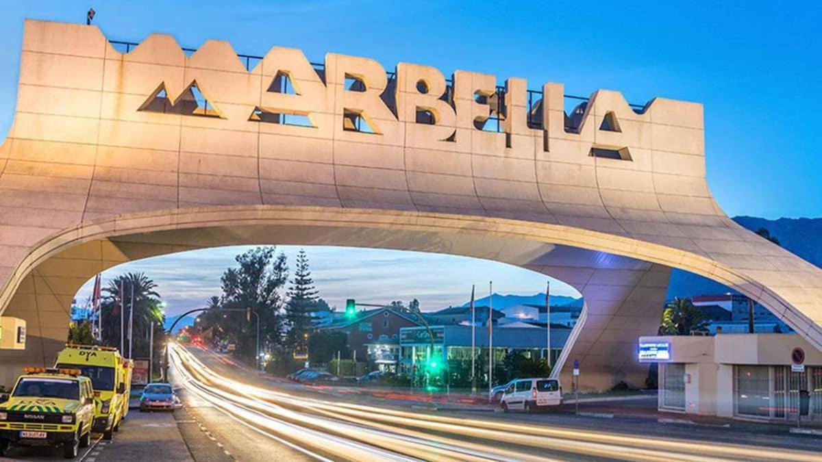 Oleholidays 1142 Romana Playa Ocean Views * Marbella