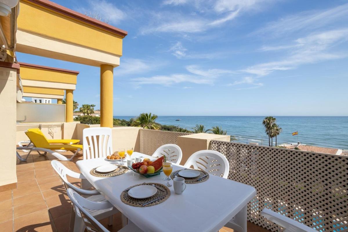 Oleholidays 1142 Romana Playa Ocean Views * Marbella